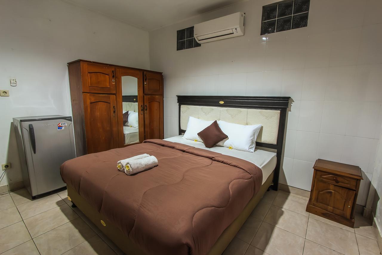 Hotel Lumbung Sari Legian  Exterior photo
